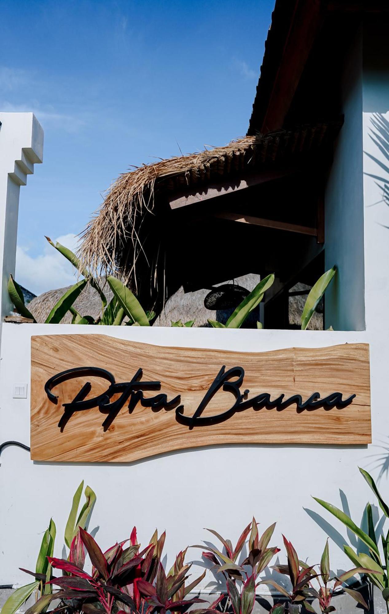 מלון Petra Bianca Uluwatu מראה חיצוני תמונה